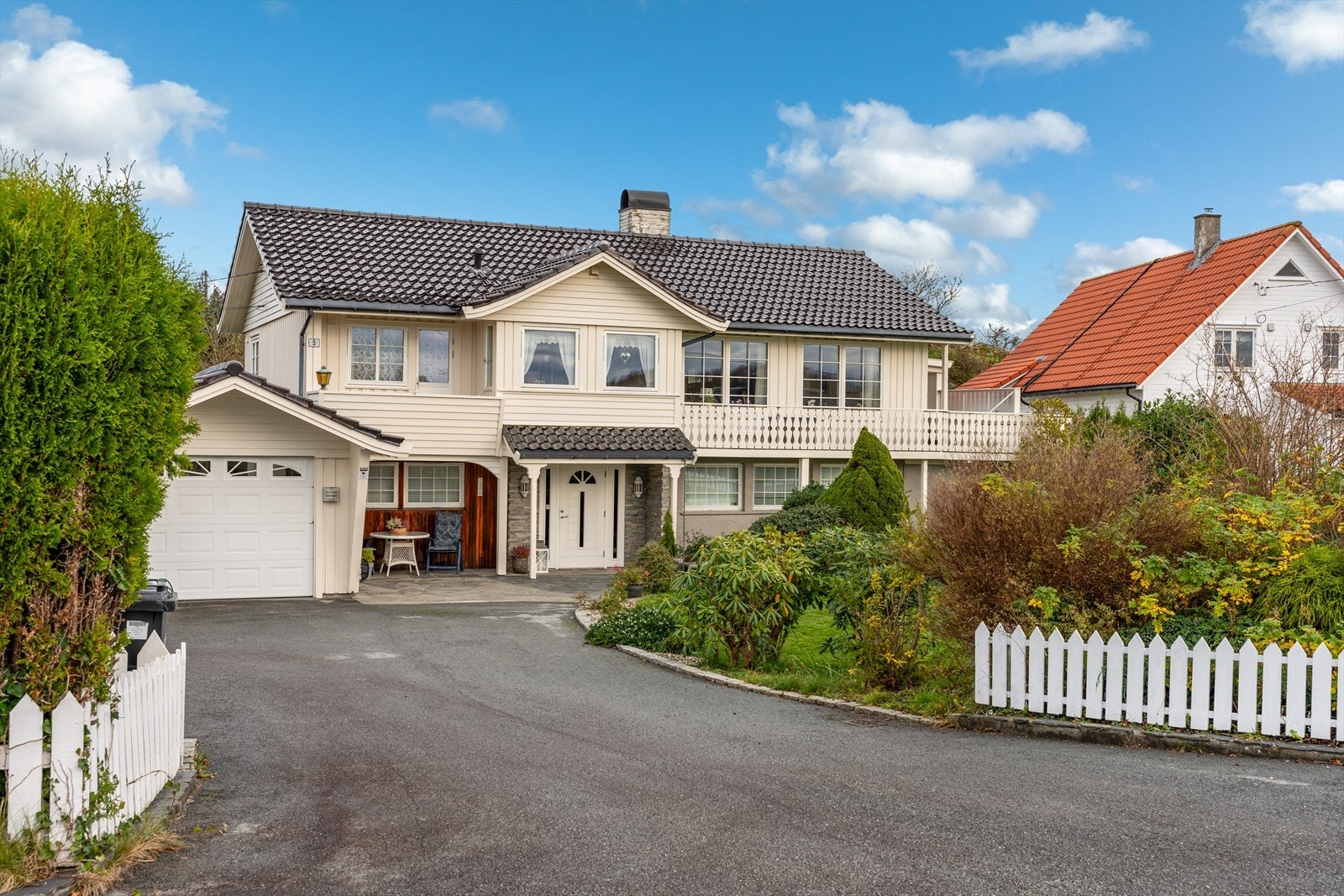 Velkommen til Gavlavegen 5- Presentert av Eiendomsmegler 1 v/ Ingeborg Gangsøy Pedersen. Foto: Vestbris Galleribilde