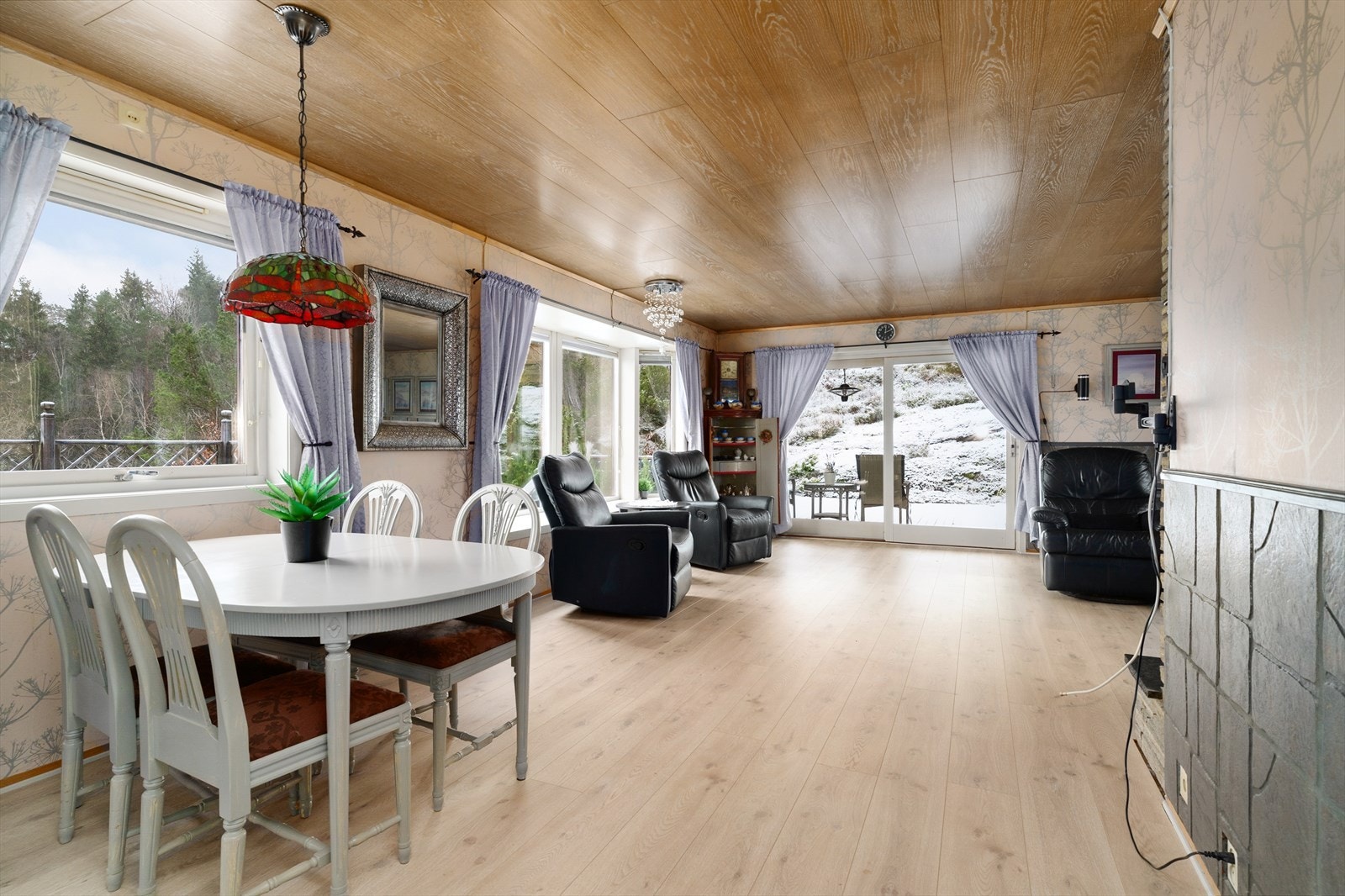 stue-/spisestue Galleribilde