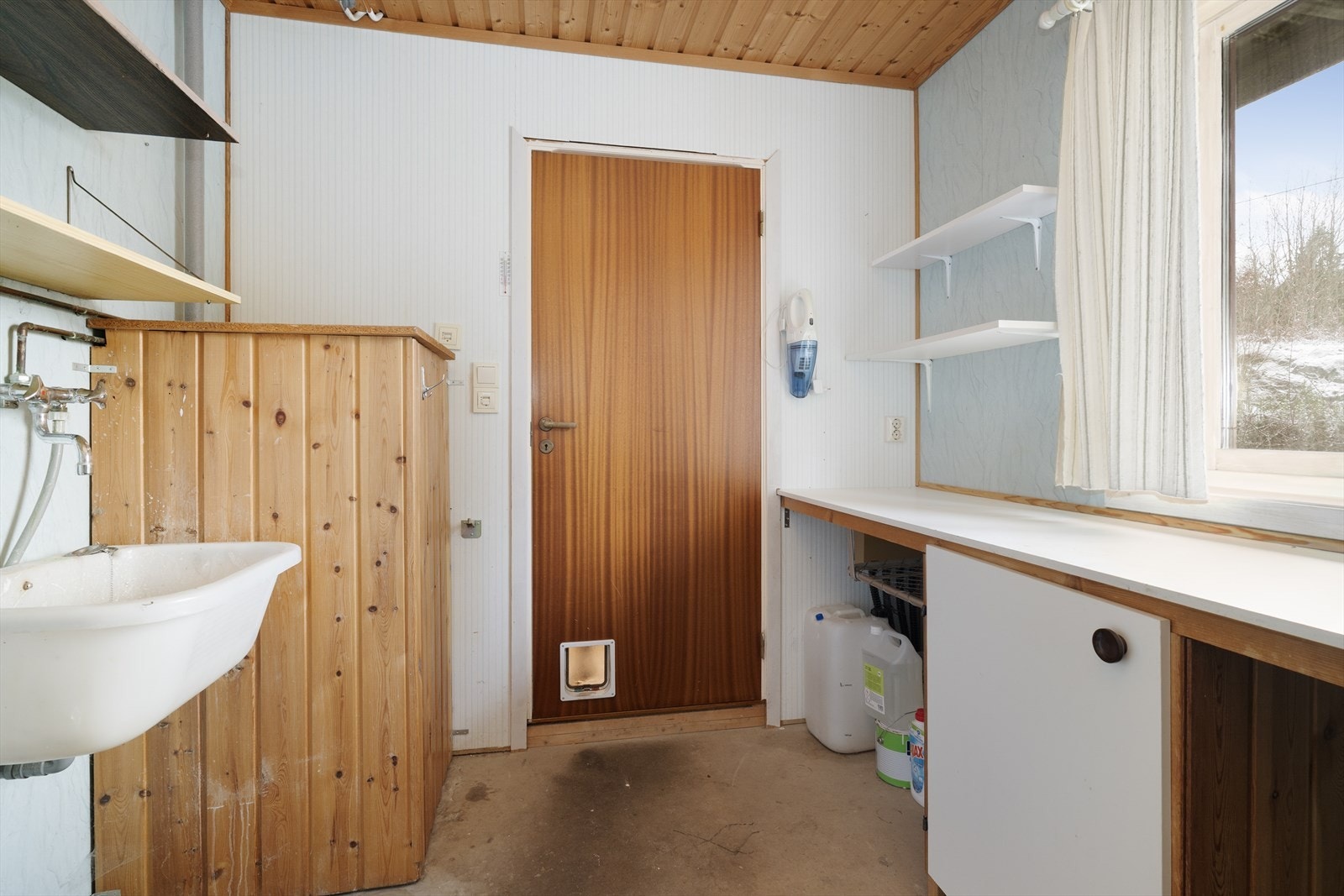 Enkelt vaskerom Galleribilde