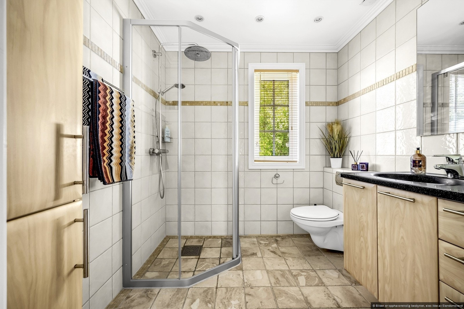 Bad i 1 etg. Galleribilde