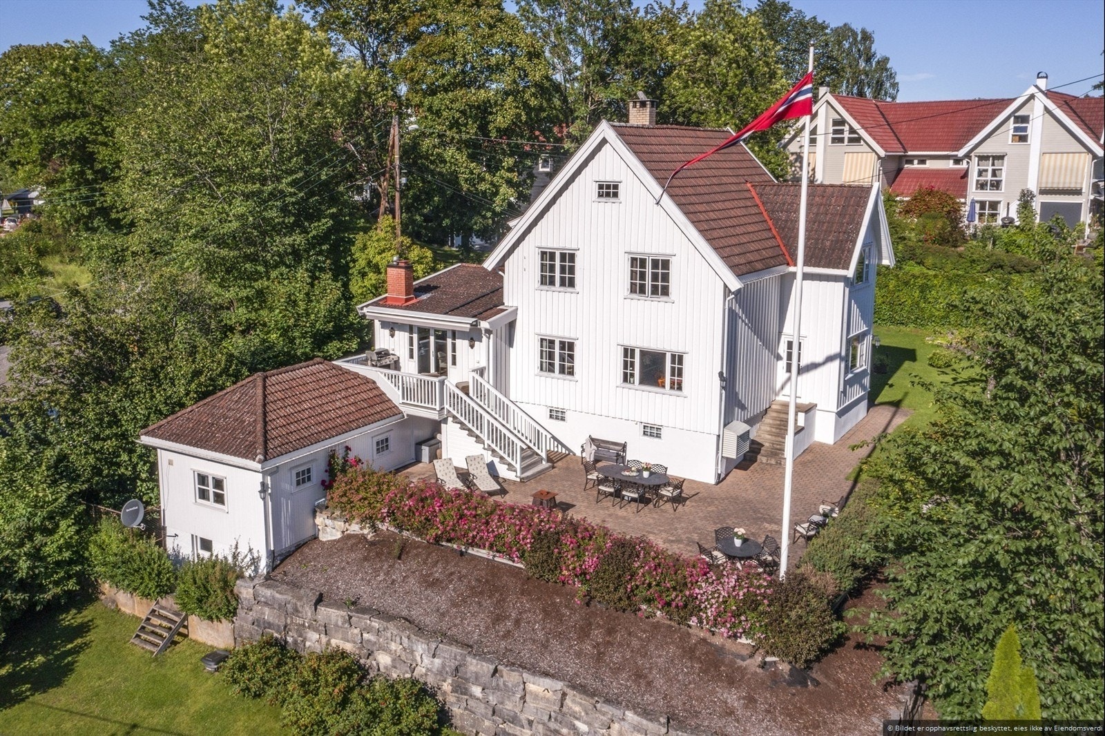 VELKOMMEN TIL HASLUM TERRASSE 2! Galleribilde