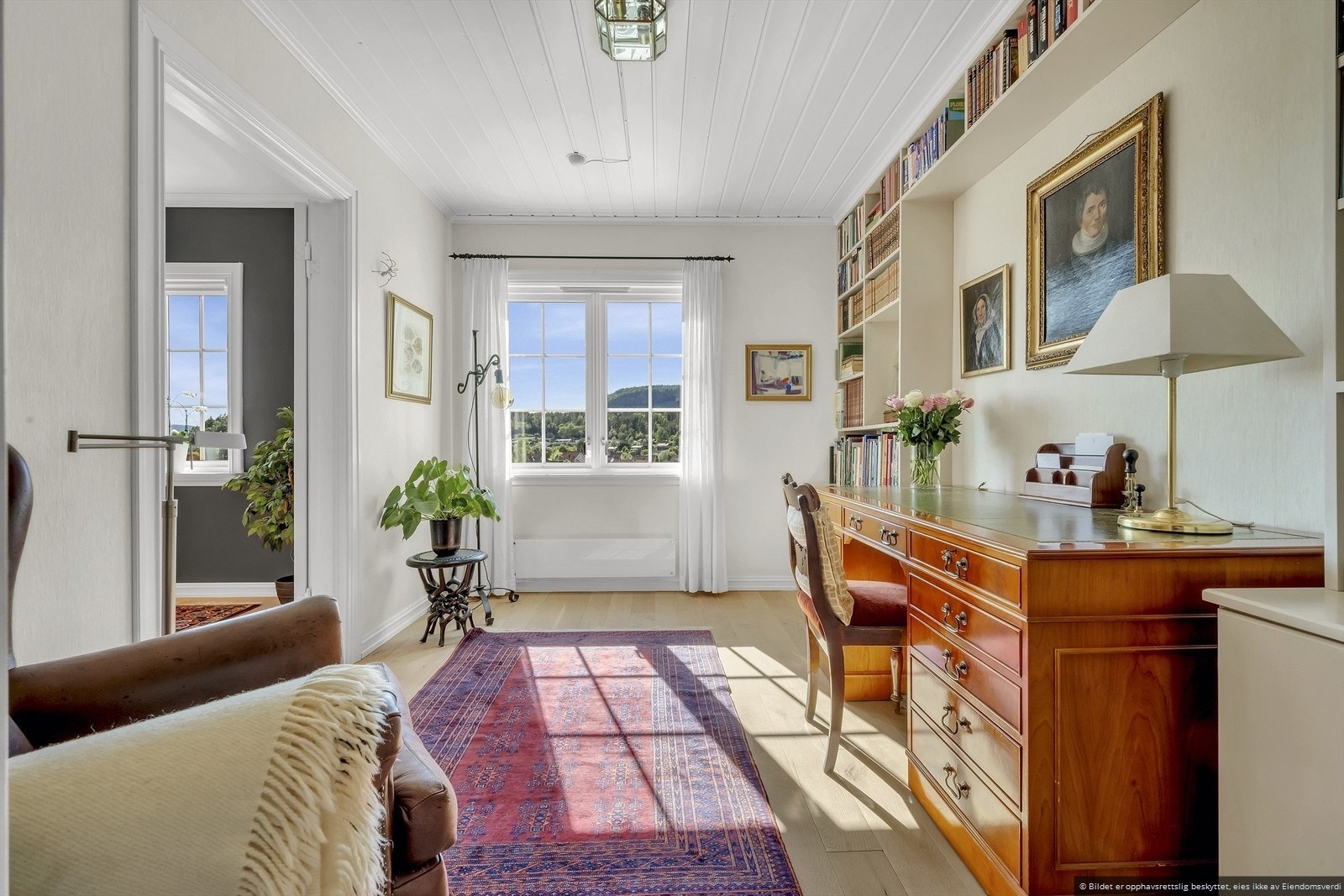 Kontor i 1 etg. Kan også brukes som soverom. Galleribilde
