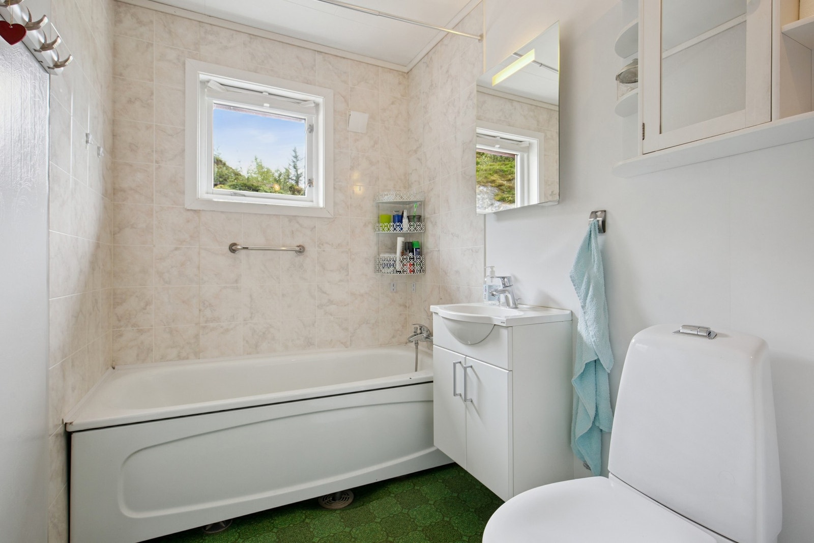 Bad 1. etasje Galleribilde