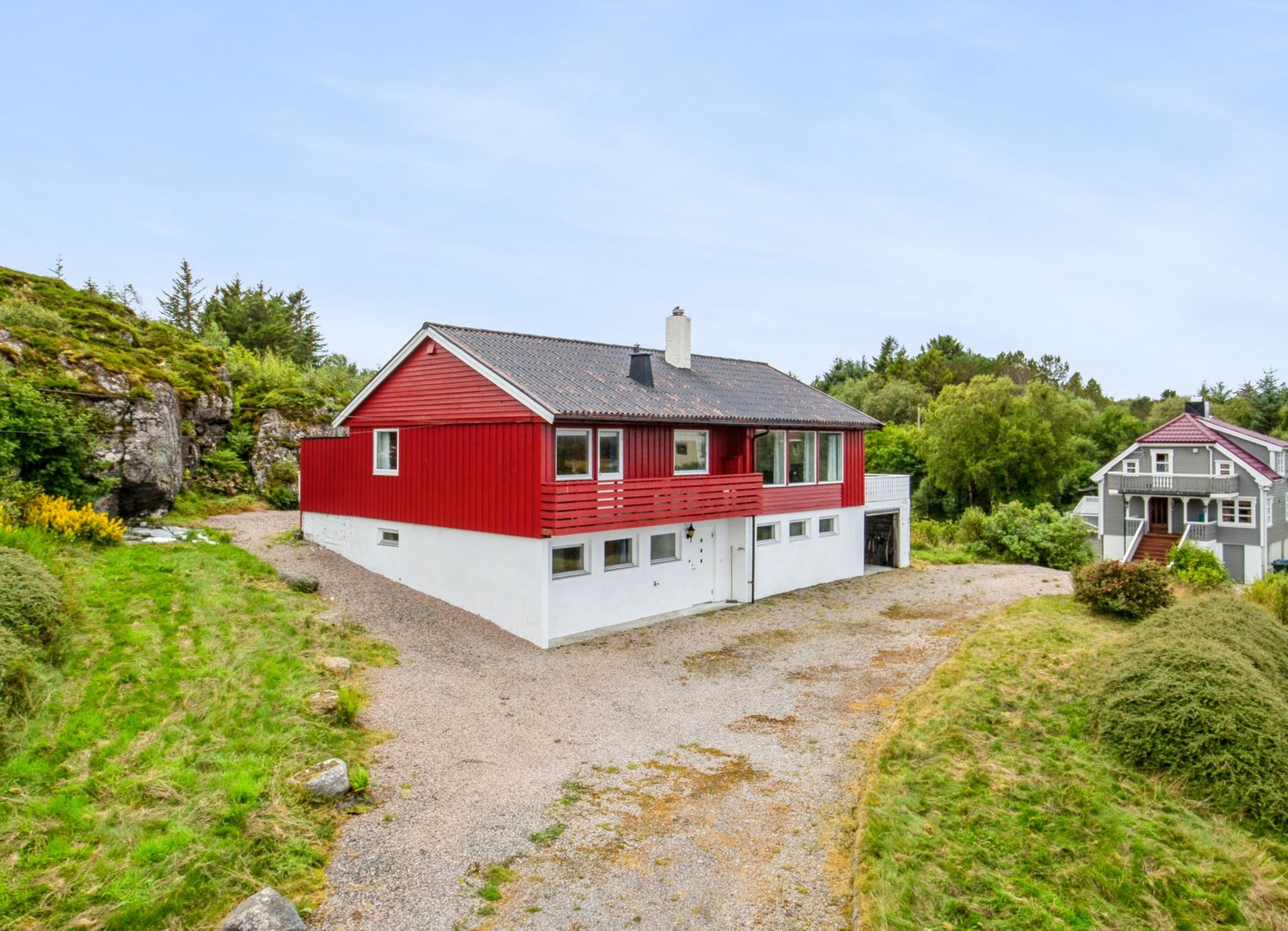 EiendomsMegler 1 v/Morten Høvik har gleden av å presentere Storsandøyveien 454! Foto: EFKT, Vilde Dahl Galleribilde