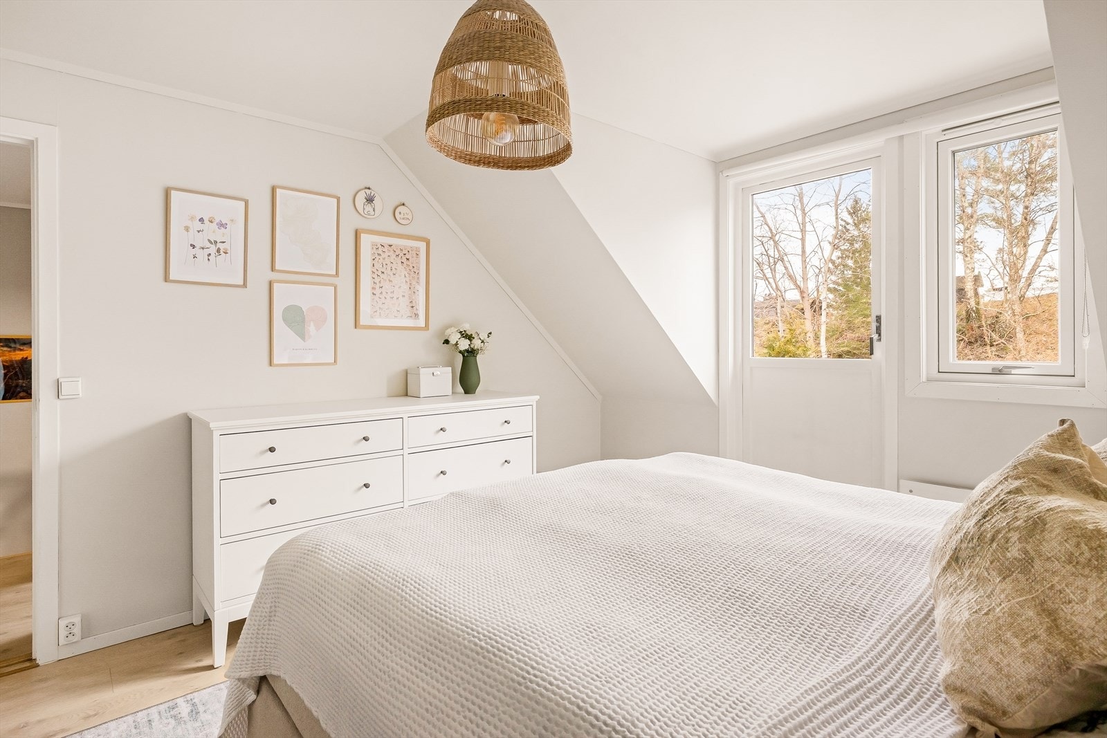 Lyst og pent! Nytt vindu i 2022 Galleribilde