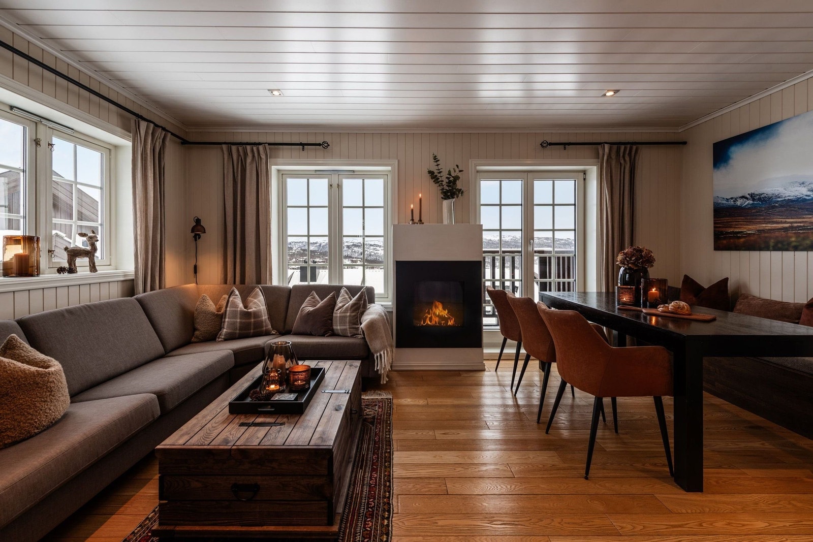 Stue 1. etg. Galleribilde