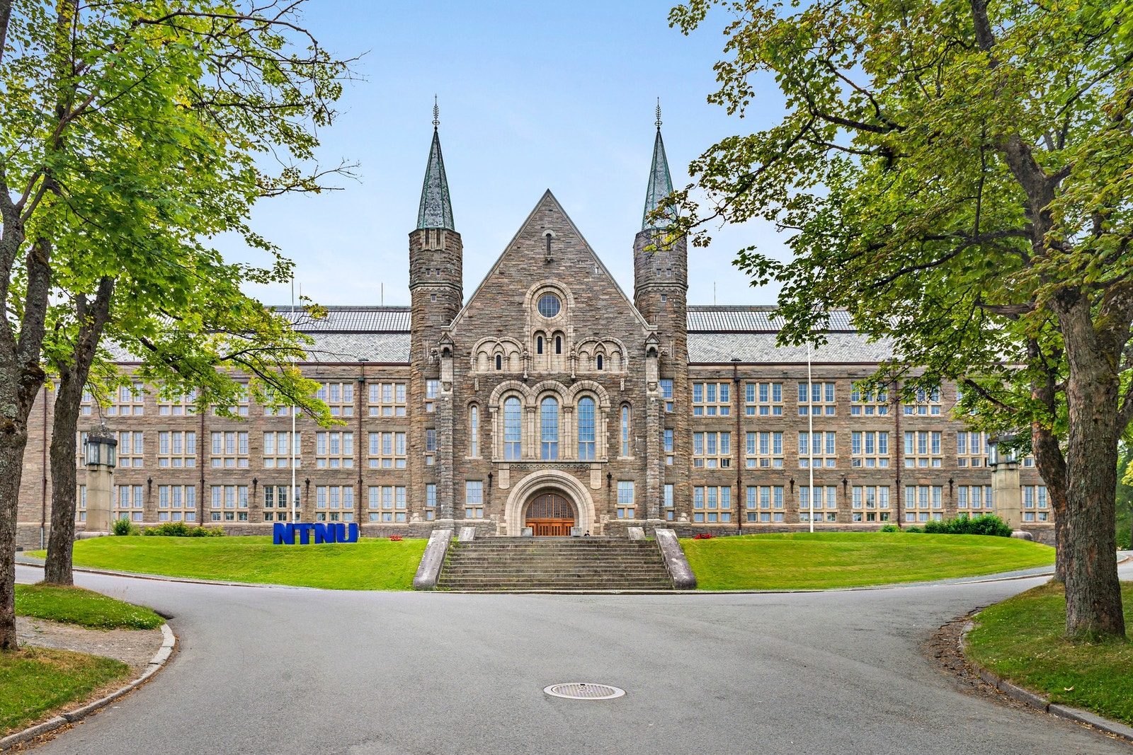 Det tar deg ca 6 minutter på sykkel til NTNU Galleribilde