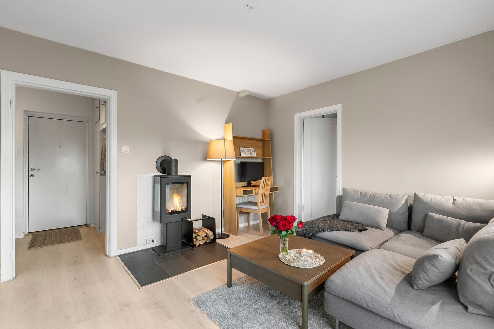 I felleskostnadene har du bla. inkludert Internett, kommunale avgifter og drift av borettslaget Galleribilde