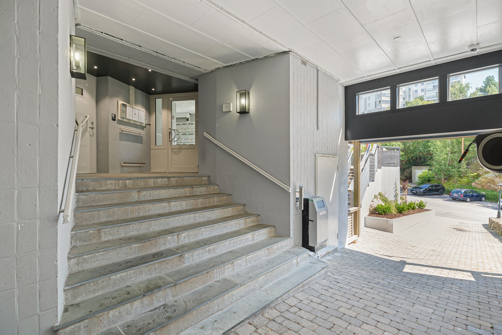 Inngangsparti Galleribilde