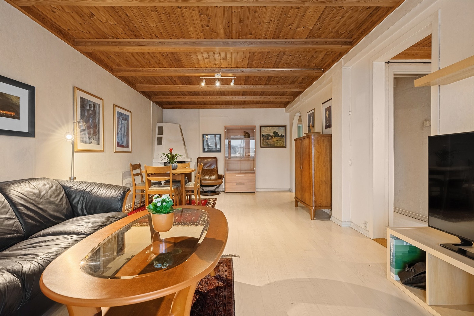 Stue/spisestue Galleribilde