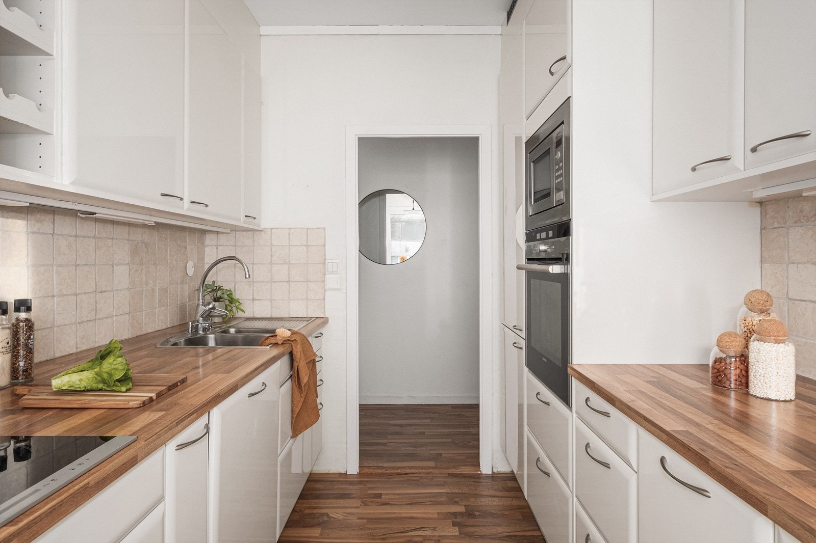 Ny kjøkkeninnredning i 2011 fra Norema. Galleribilde