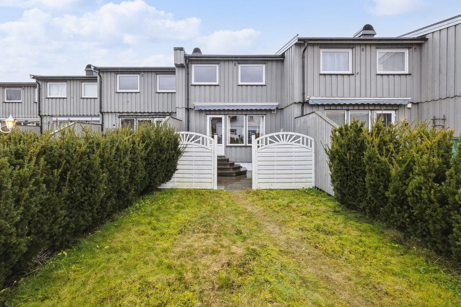 Boligen byr på fine og barnevennlige uteområder! Galleribilde