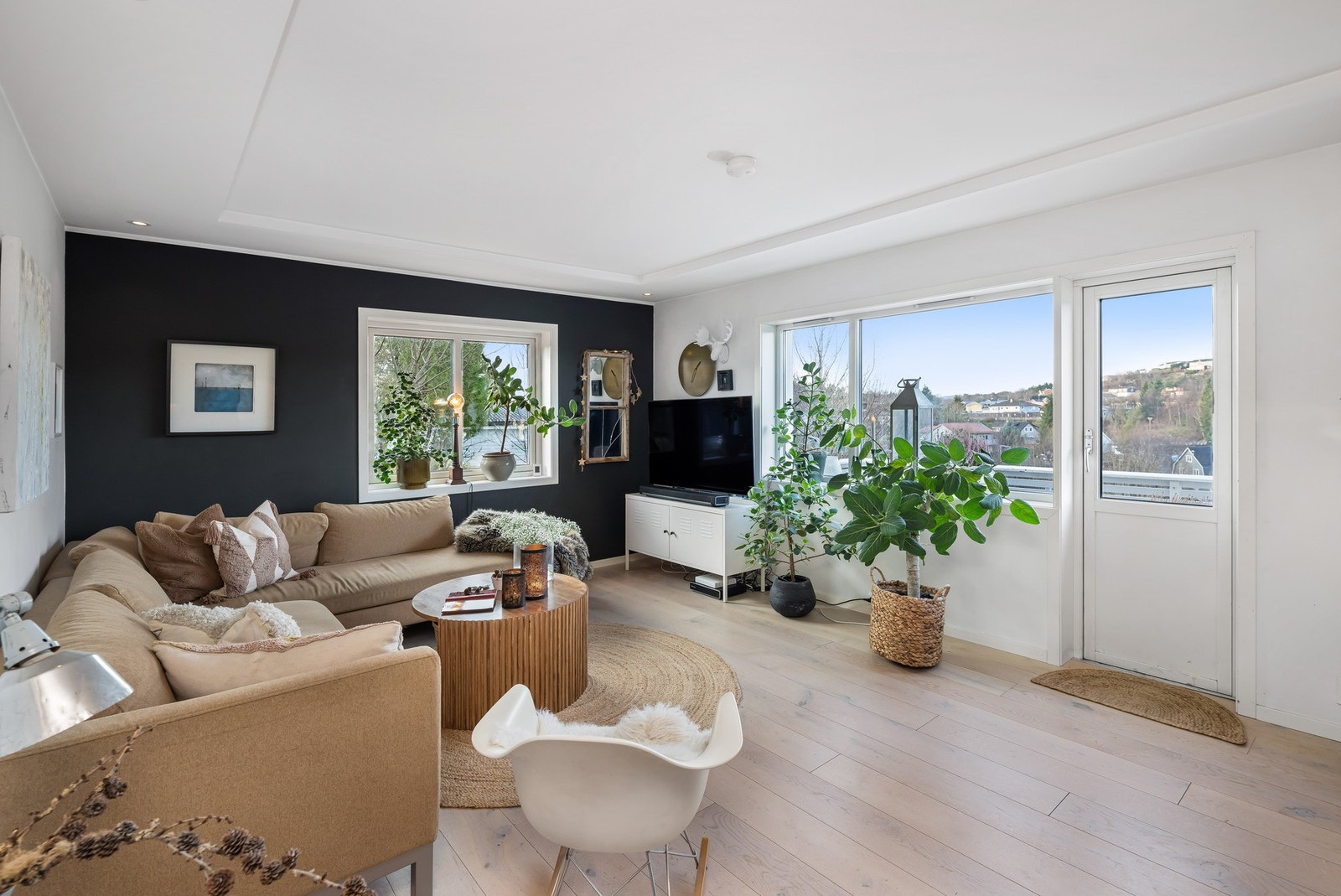 Bergby &Partners v/ Gøran Dalehavn har gleden av å presentere Rådalslien 34! Galleribilde