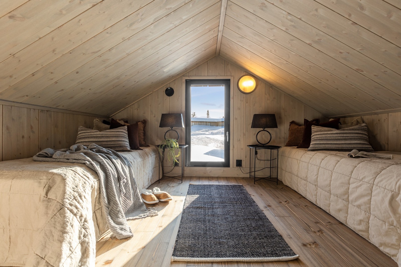 Hemsen består av 3 innredede rom Galleribilde