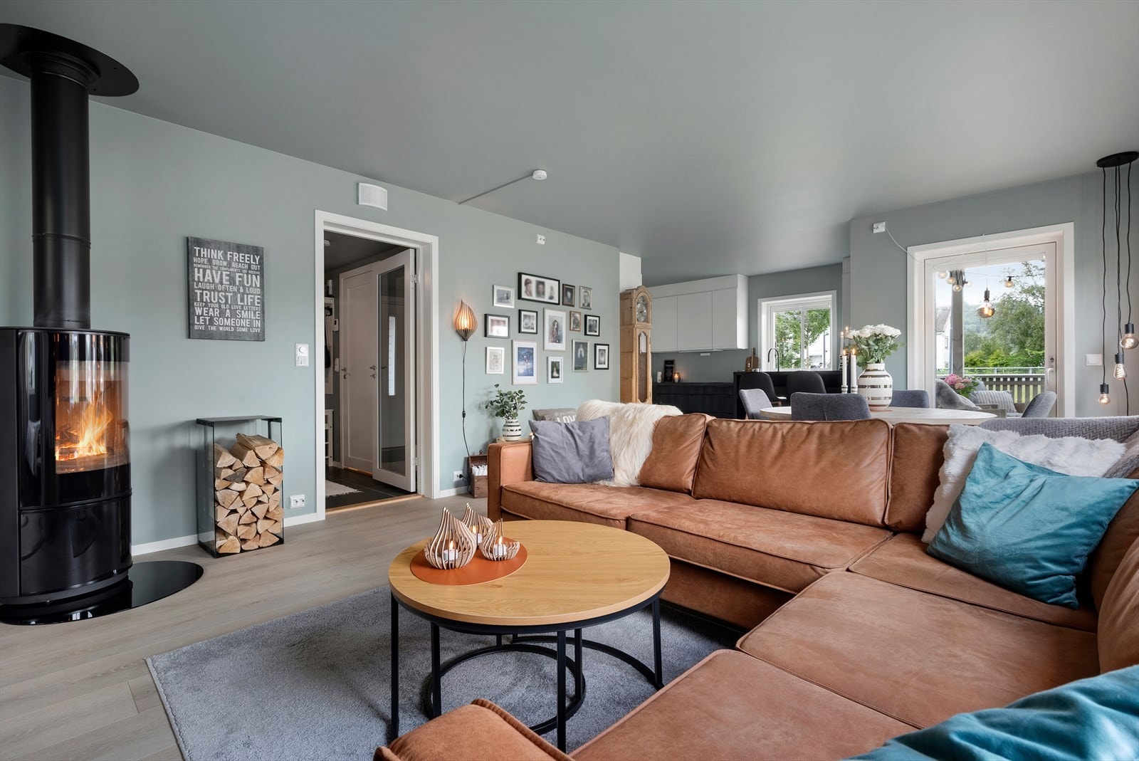 Heimdal Eiendomsmegling v/Ørjan Staven har gleden av å presentere Litjskjeet 31! Galleribilde