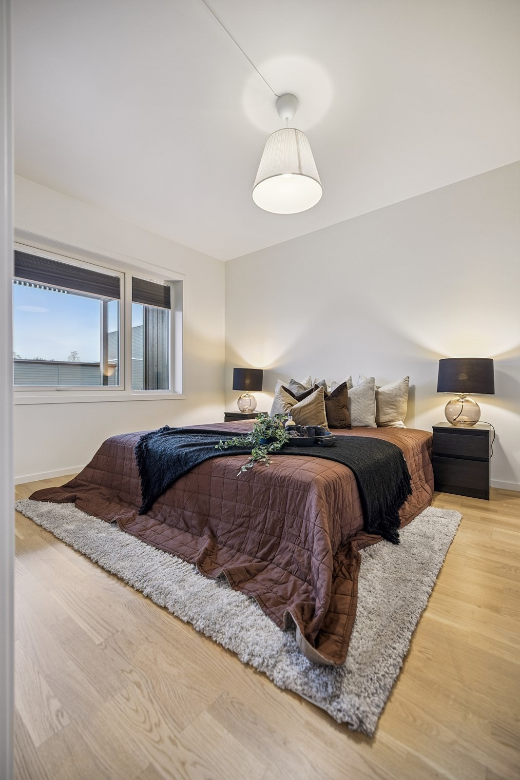 Leiligheten har to soverom, begge med parkett og vannbåren varme. Galleribilde