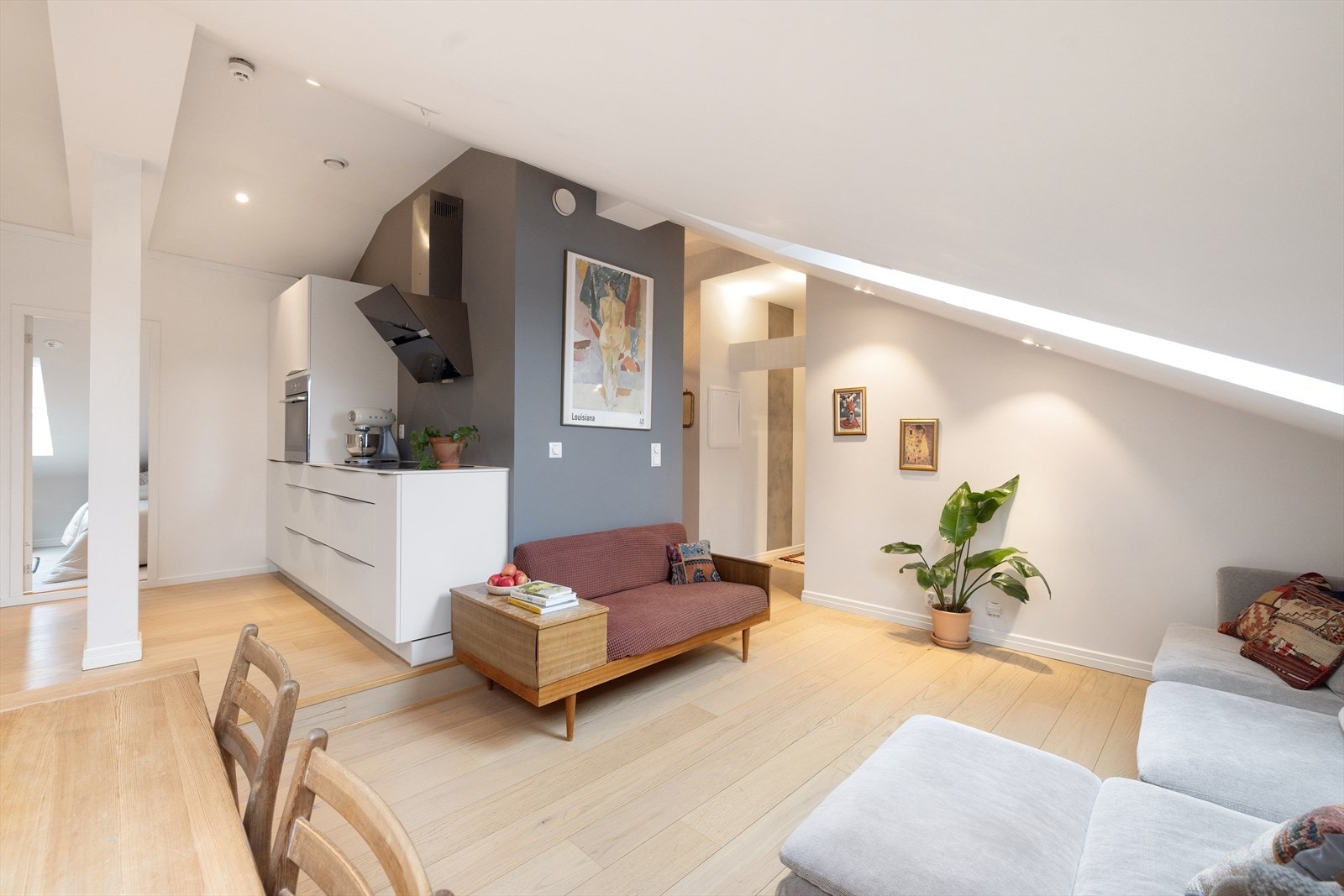 Takhøyden er oppmålt til nesten 3 meter på det høyeste. Galleribilde