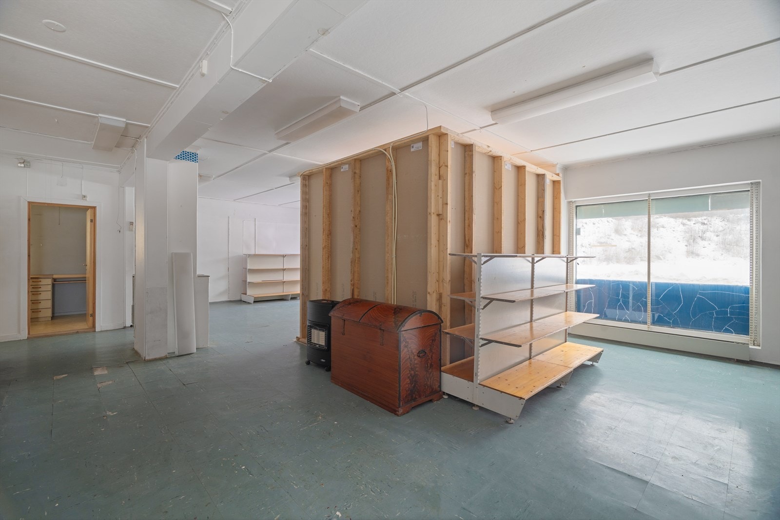 Deler av 1.etasje innredet som næringsdel Galleribilde