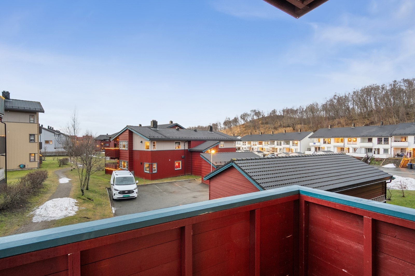 Selger opplyser om gode solforhold. Spesielt fra April til September. Galleribilde