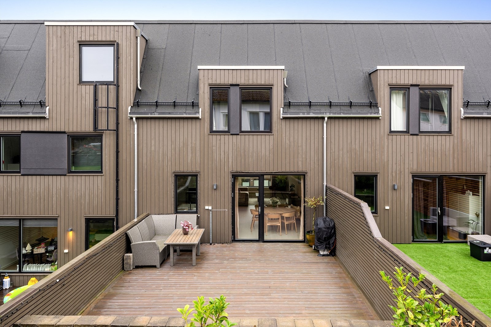 EiendomsMegler1 v/Margareth Jensen har gleden av å presentere Krabbavikveien 175 for salg. Galleribilde