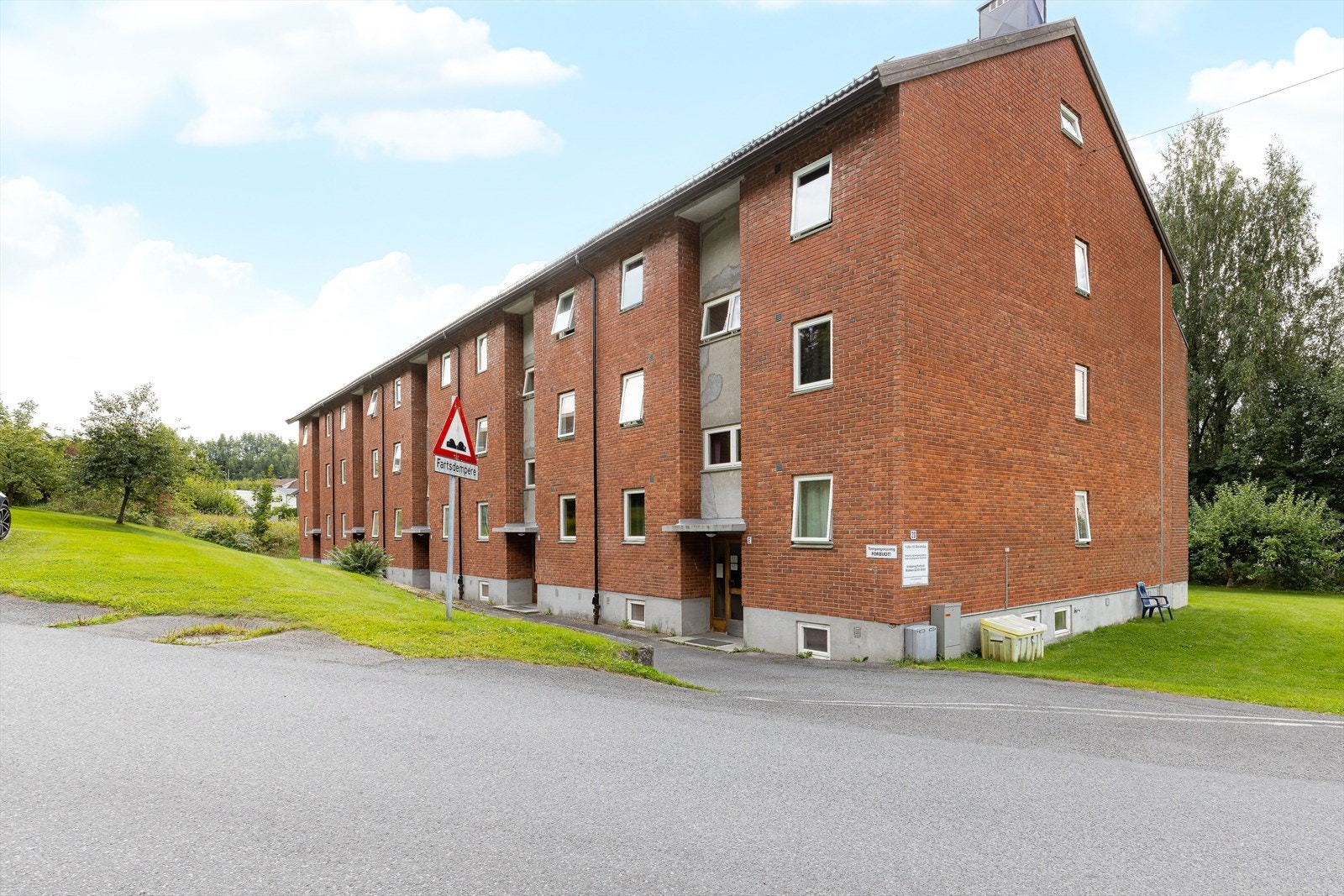 Velkommen til Valler III Borettslag og Skrivervegen 20 D! Galleribilde