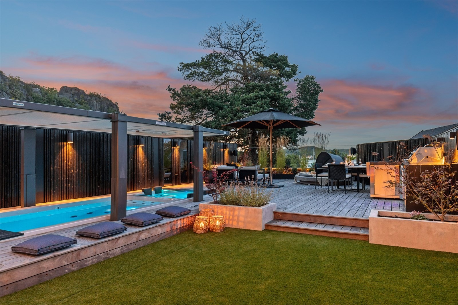 Terrasseområder i 1. etasje, kommer garantert til å skape god stemning og uforglemmelige kvelder Galleribilde