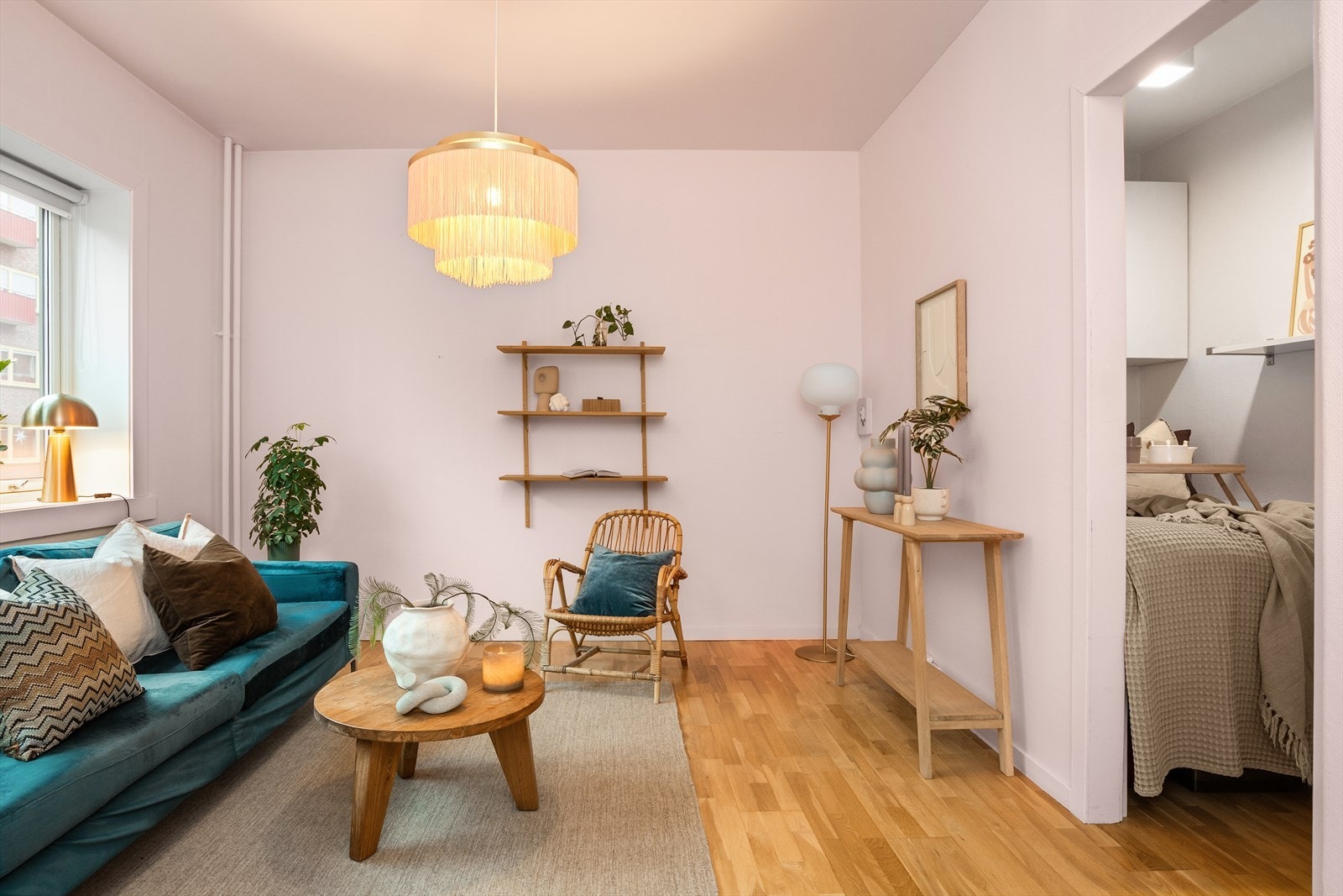 Fra stuen har man adkomst til sovealkoven. Galleribilde