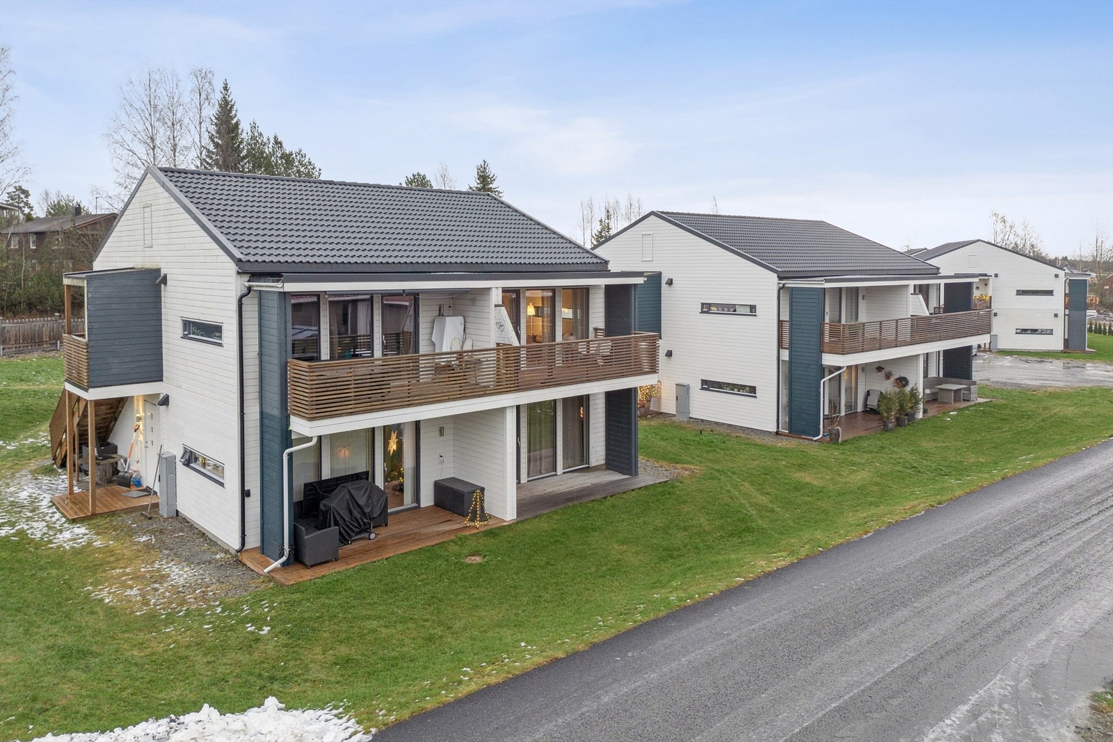 Leiligheten ligger i et nyere og rolig boligområde i Brenneriroa. Galleribilde