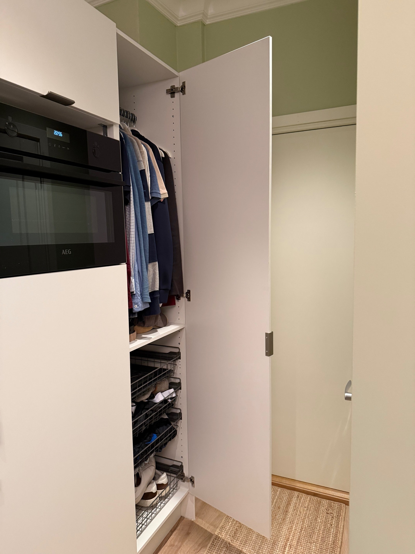 Garderobe Galleribilde