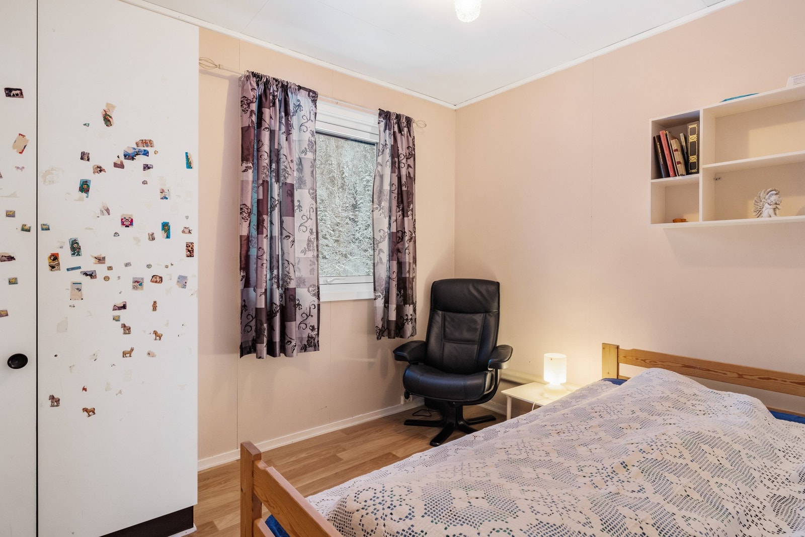 Soverom 1 beliggende i 2. etasje. Soveromsvinduet er skiftet i 2024 Galleribilde