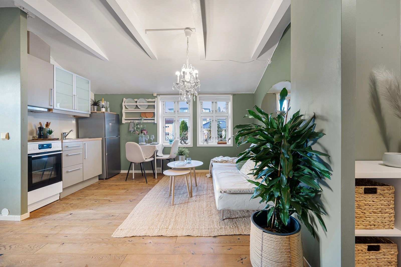 Ekstra takhøyde er med på å øke romfølelsen. Galleribilde