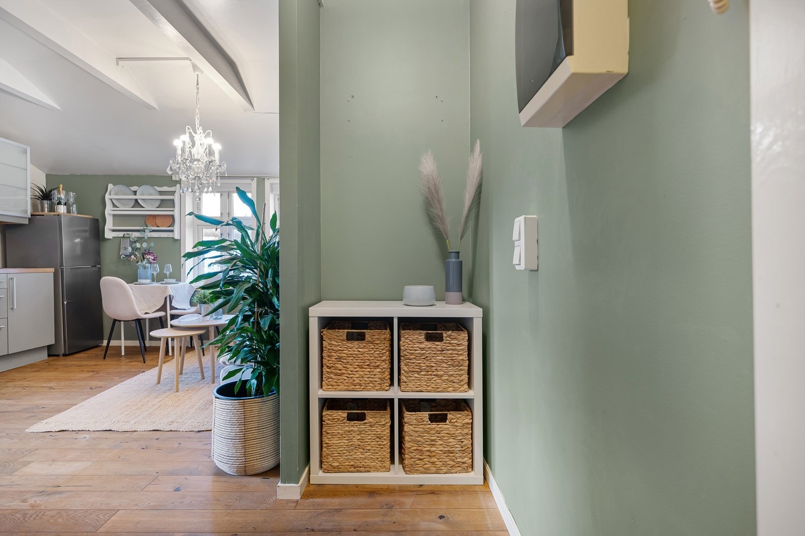 inngangsparti med plass til hylleseksjon, eller garderobeskap om ønskelig. Galleribilde