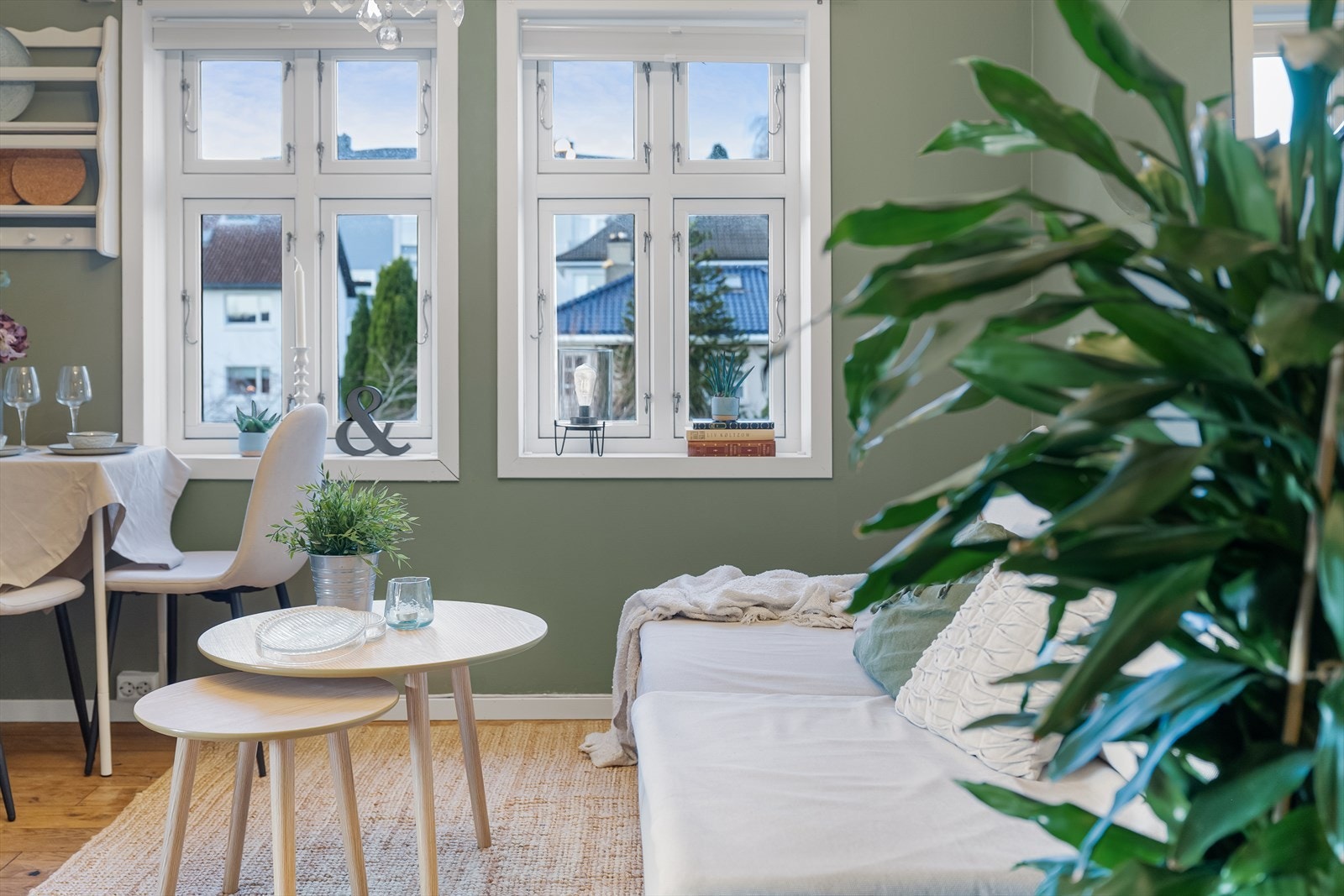 Vinduer i tradisjonell stil er med på å ta vare på det historiske i bygget. Galleribilde