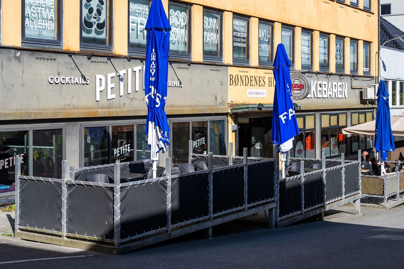 Man har kort vei til alt hva sentrum har og by på, enten det er snakk om shopping, uteliv, restauranter og kino m.m. Galleribilde