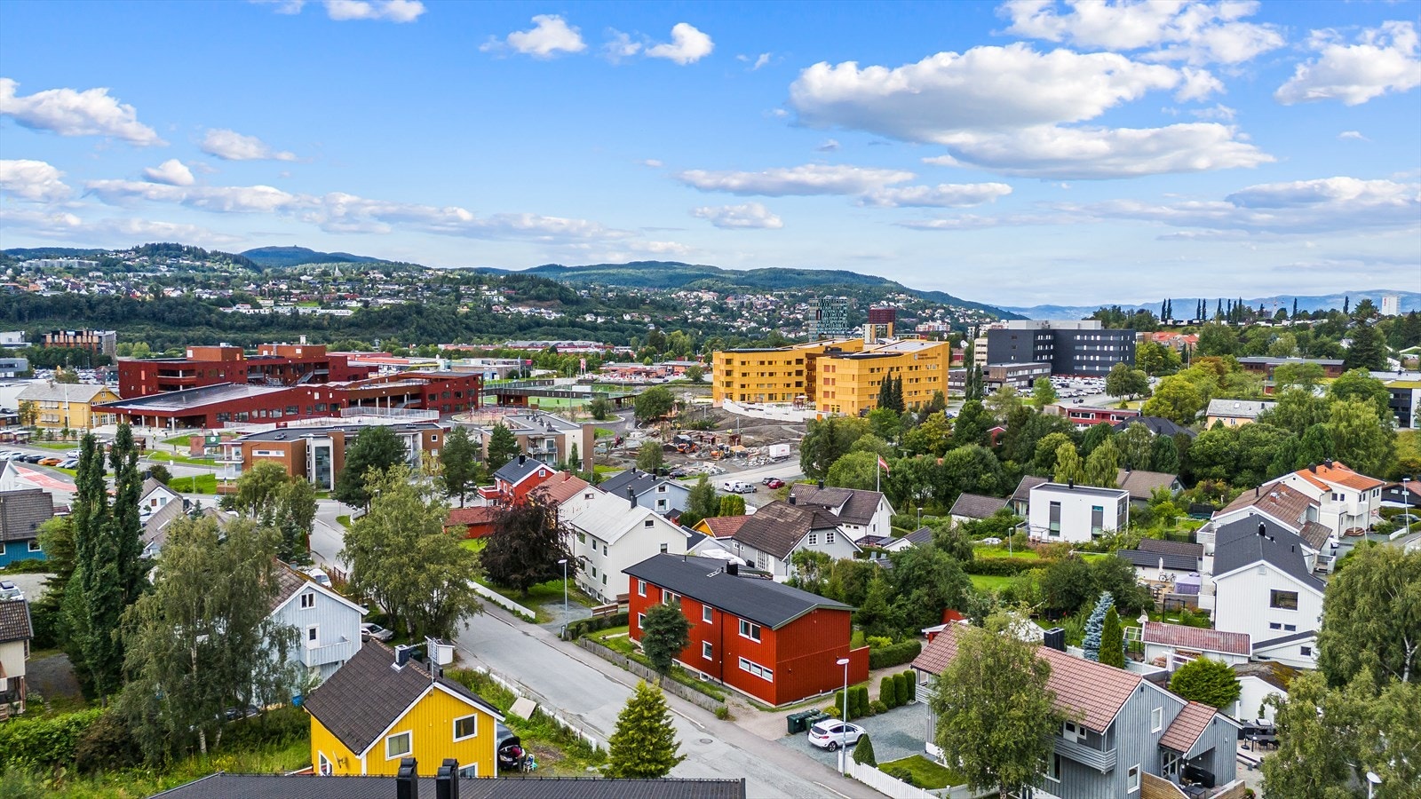 Velkommen til en trivelig visning, ta kontakt om tidspunkt ikke passer! Galleribilde