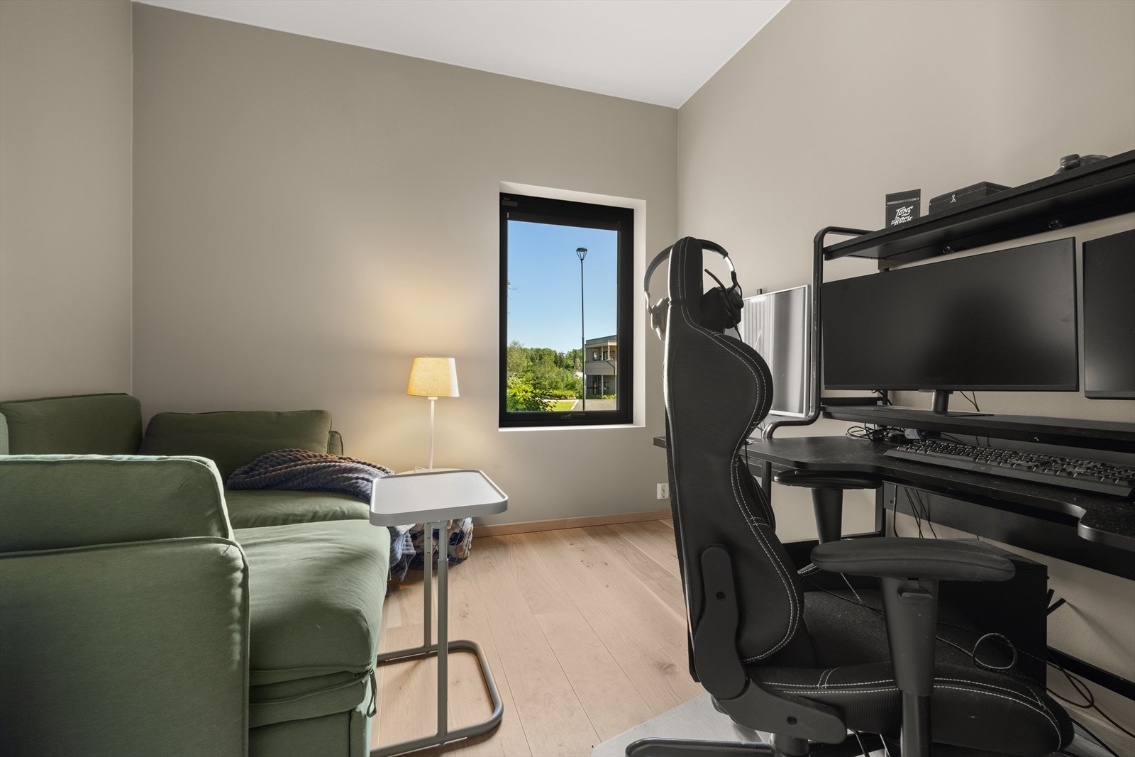 Kontor/soverom. Galleribilde