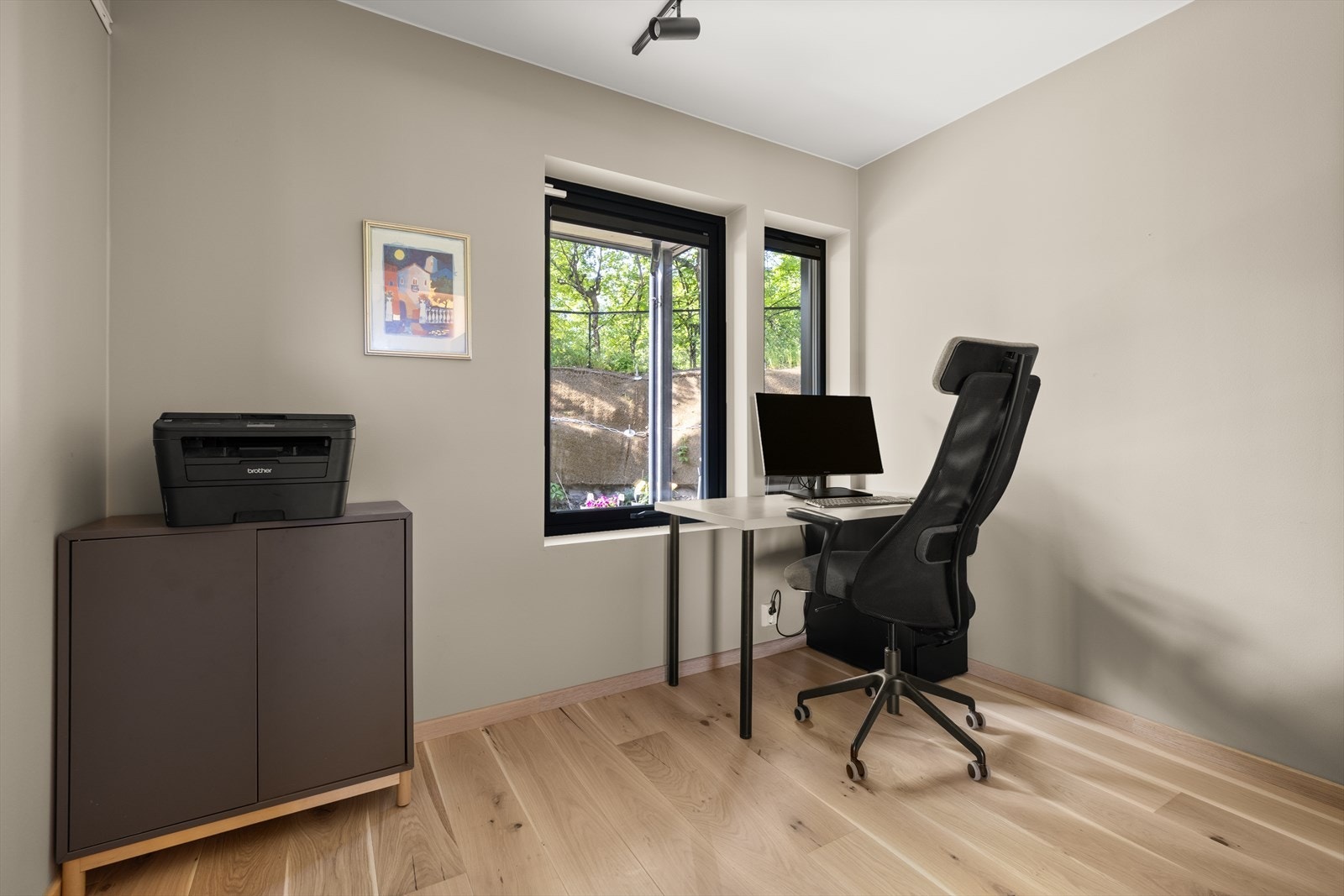 Kontor/soverom. Galleribilde