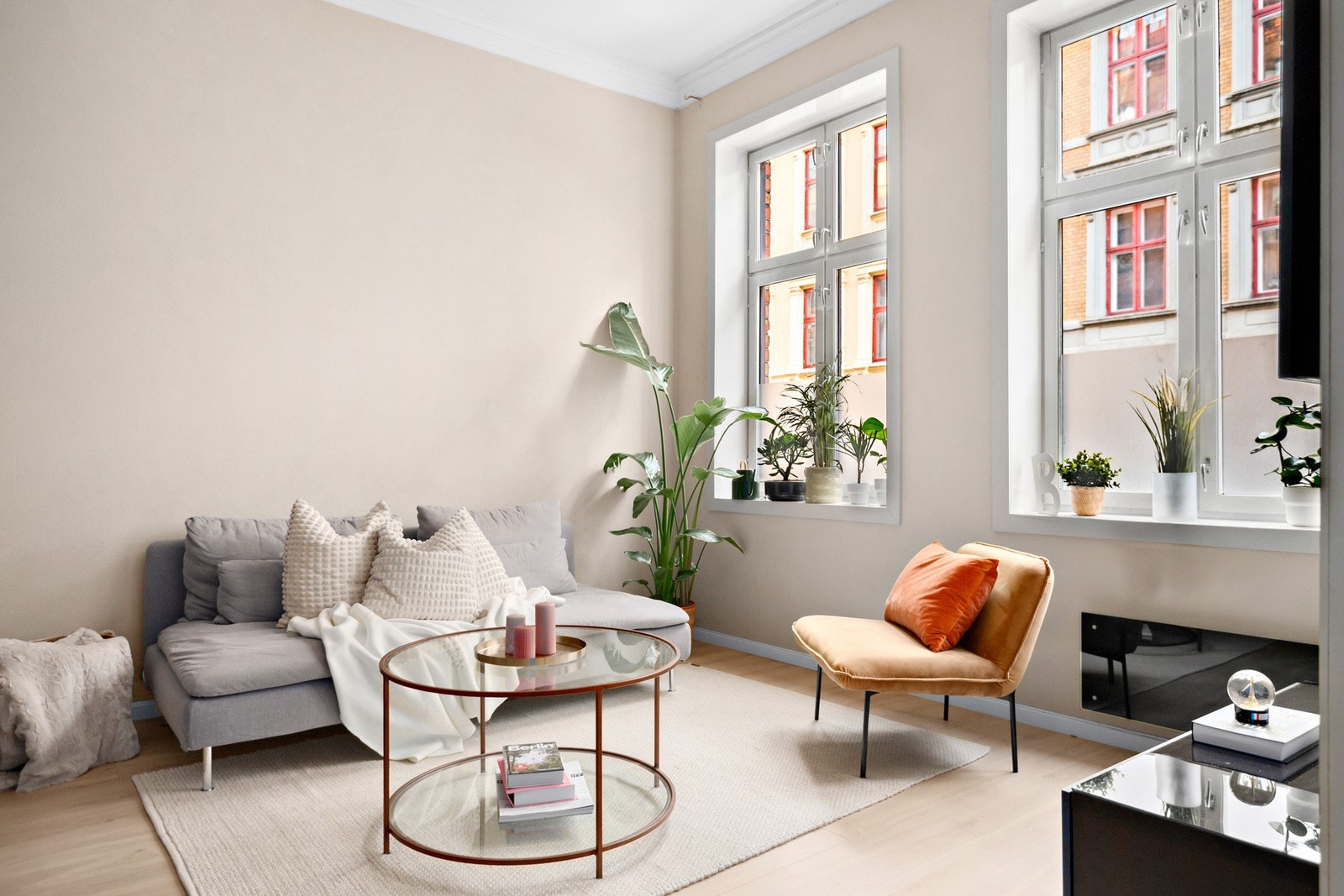 Velkommen til Urtegata 36G, en klassisk leilighet pusset opp i 2023. Galleribilde