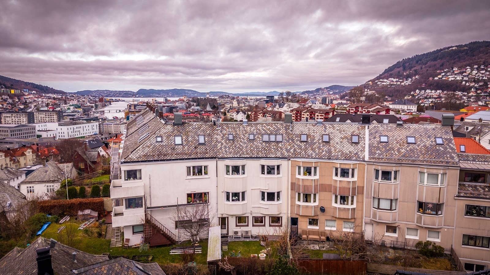 Lekker leilighet beliggende i et trivelig og sjarmerende nabolag på Kronstad Galleribilde