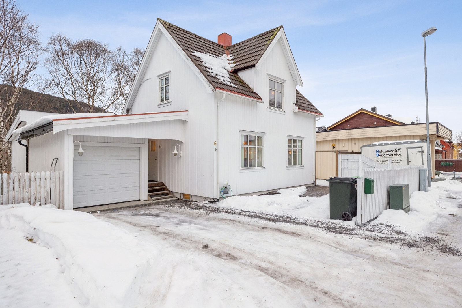 Velkommen til Jonas Lies gate 6 - en sentralt beliggende og innholdsrik enebolig på tre plan. Galleribilde