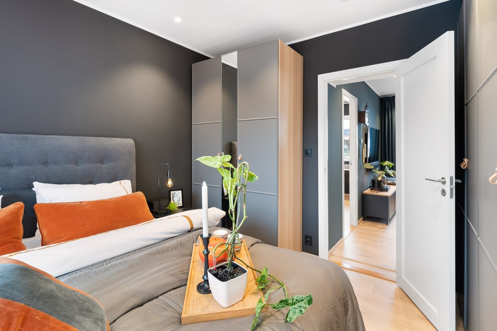 - samt mulighet for ekstra garderobeløsninger ved behov Galleribilde