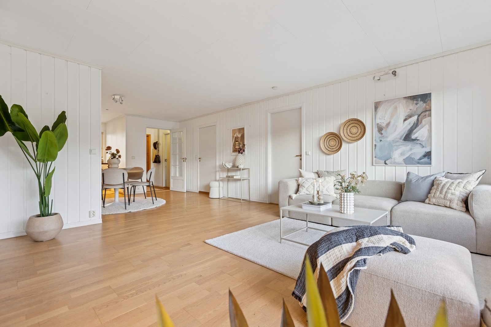 EIE eiendomsmegling v/Alexander Reitan har gleden av å presentere Brundalen 11E! (Foto: EFKT Foto) Galleribilde