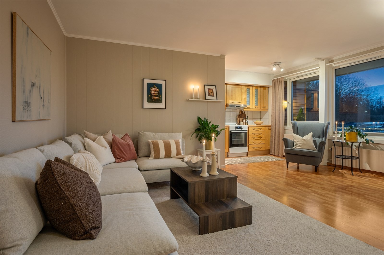 Leiligheten har blitt pent oppmalt den siste tiden med delikate farger Galleribilde