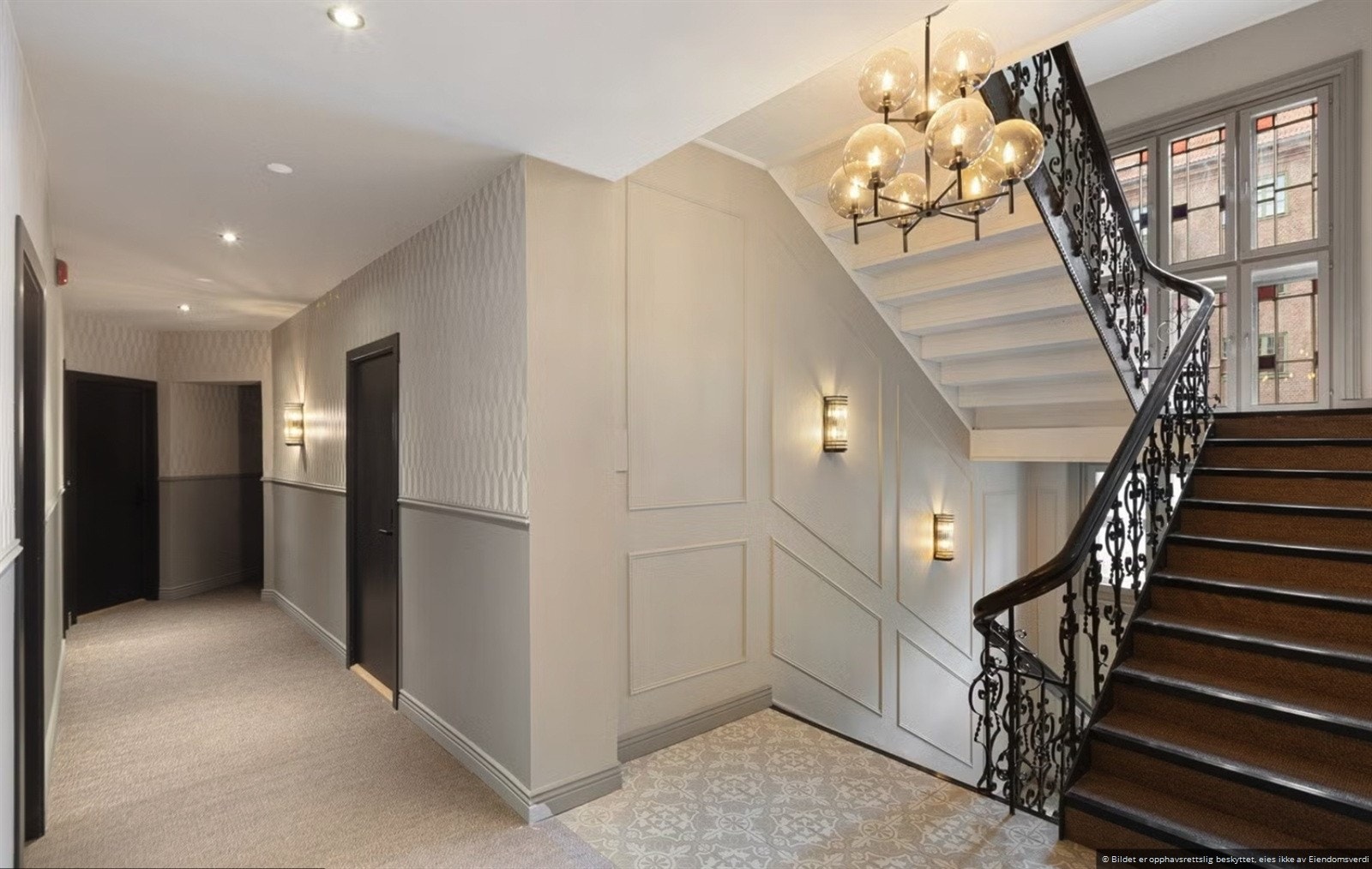 Lekre detaljer gjennom hele gården. Galleribilde