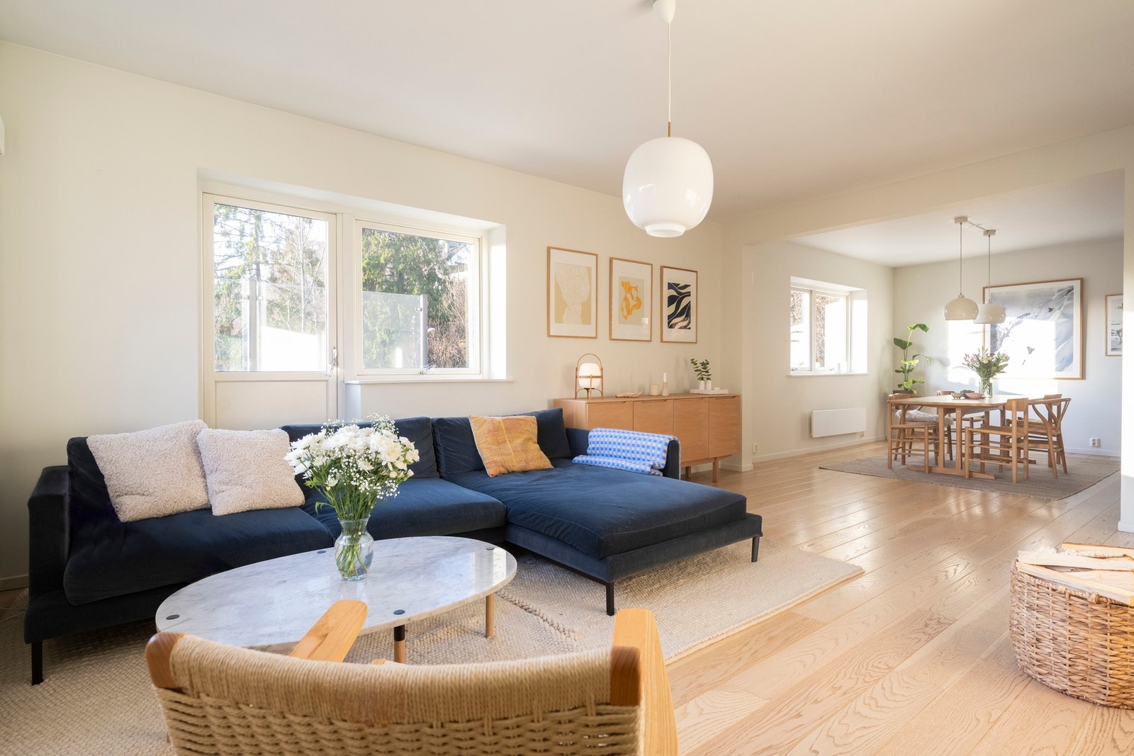 Velkommen til Bærumsveien 113! En stilren, moderne 4-roms leilighet. Fotograf: Juliane Jensen v/ Studio Juliane. Galleribilde