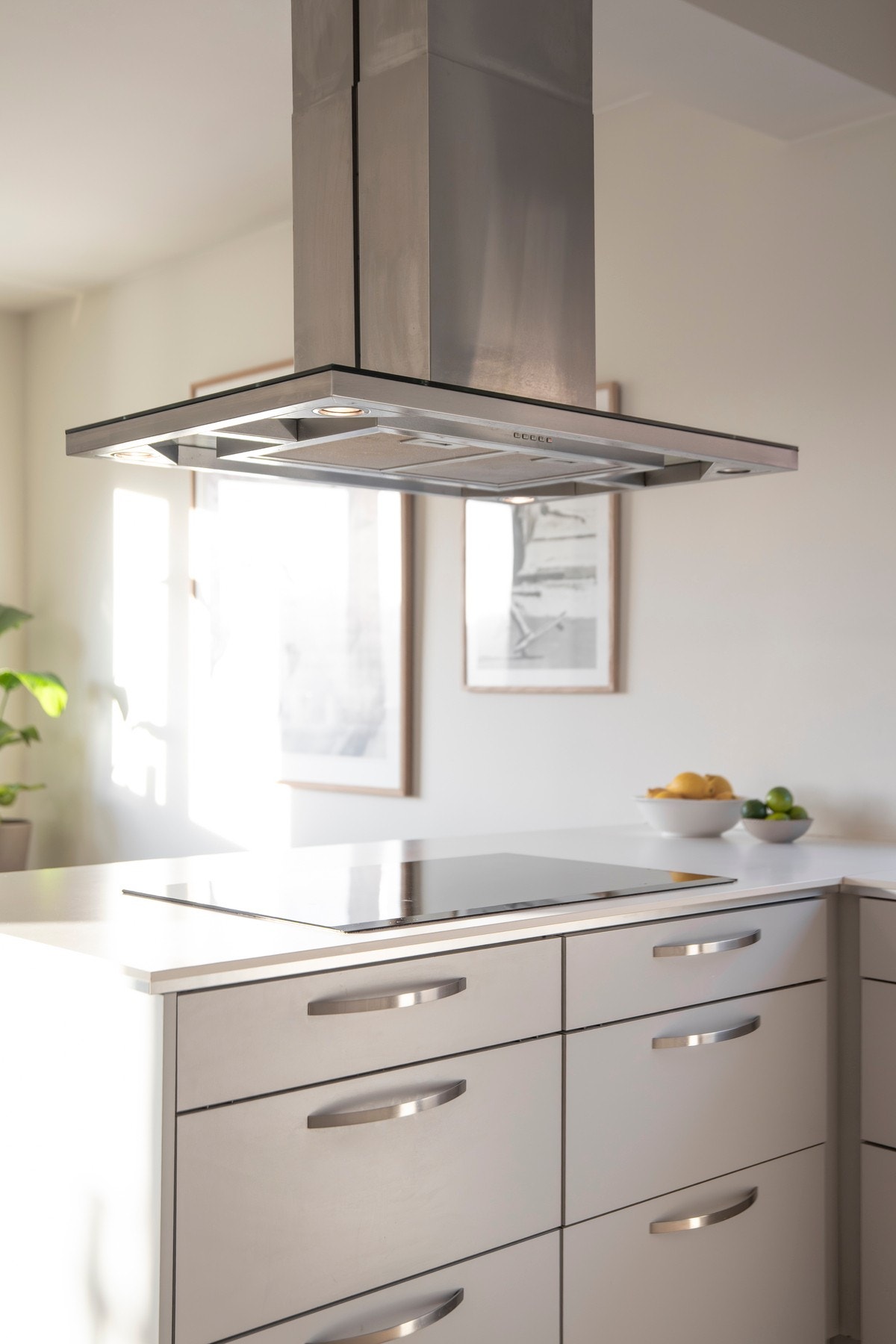 Ventilator med belysning gir både lys og effektiv avtrekk. Galleribilde