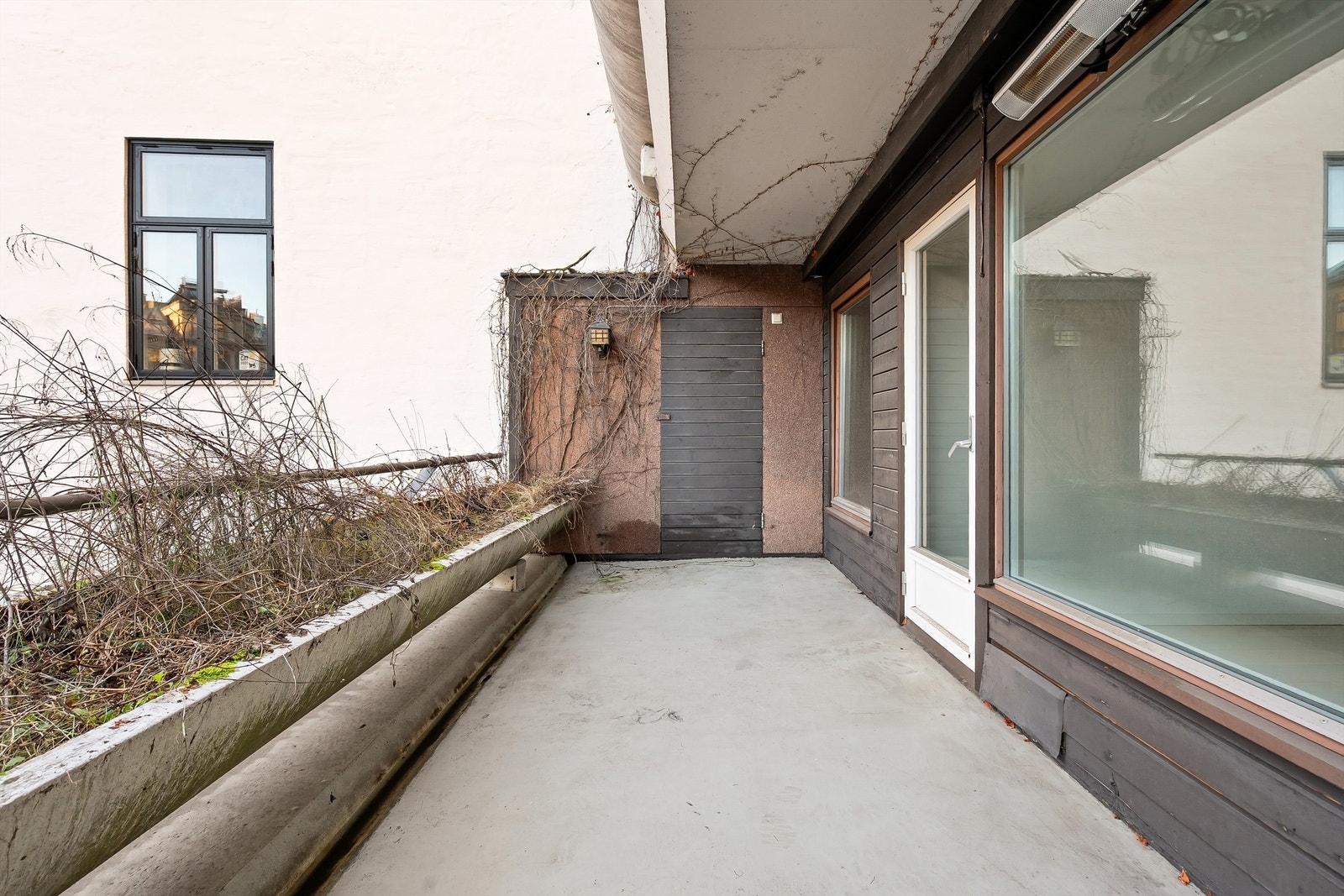 Leiligheten har også en bod tilknyttet balkongen. Galleribilde