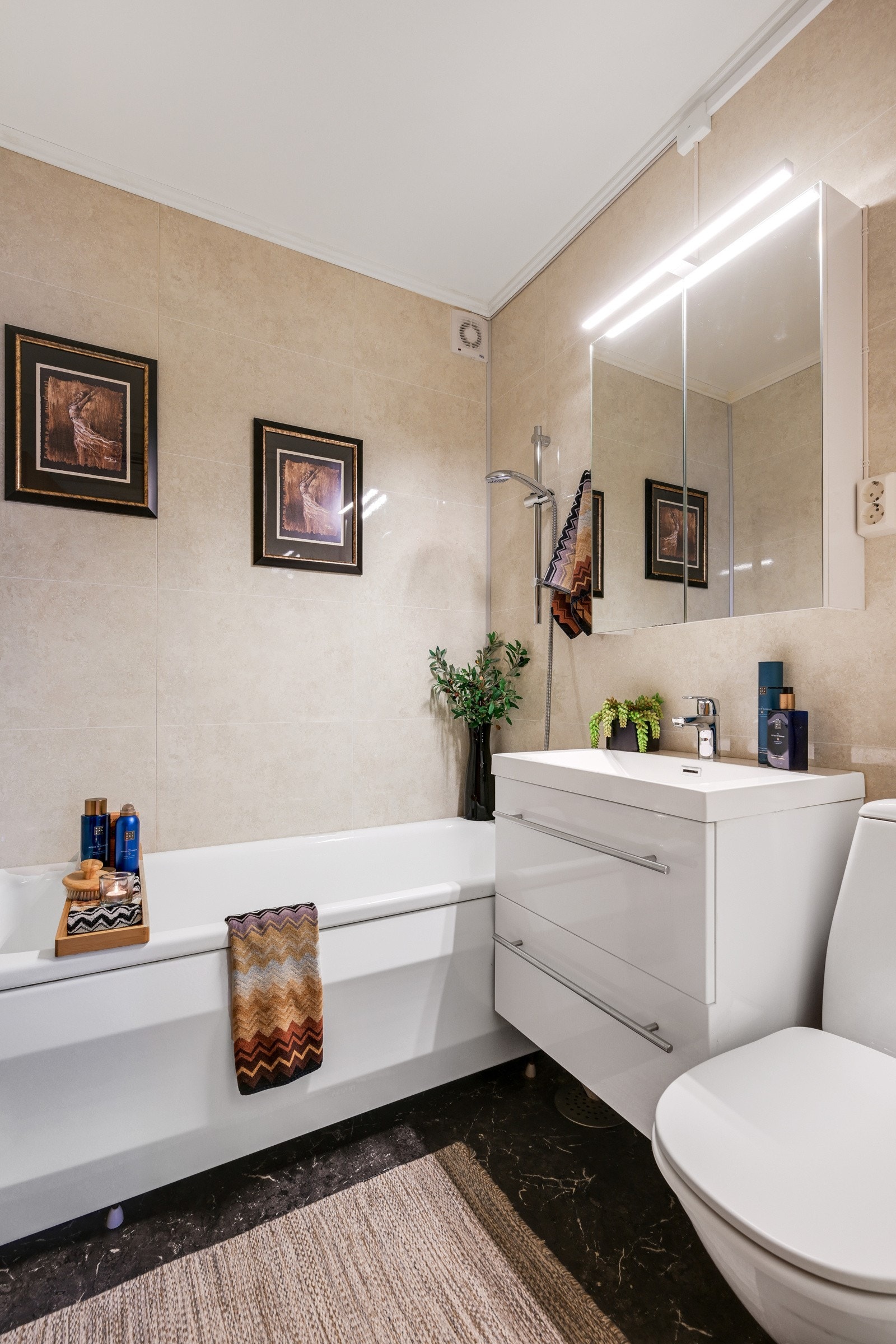 Hovedbad Galleribilde