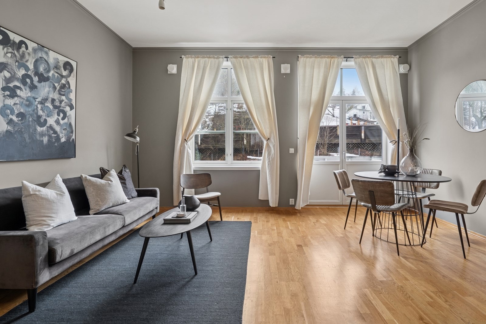 Det er god plass til å innrede med annet ønsket inventar for å sette sitt preg på leiligheten. Galleribilde