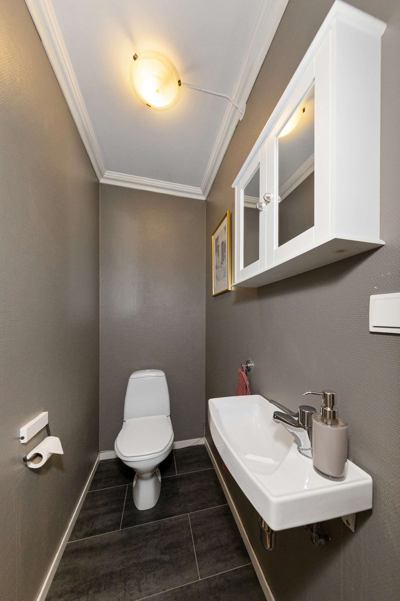 Toalettrom i 1. etasje Galleribilde